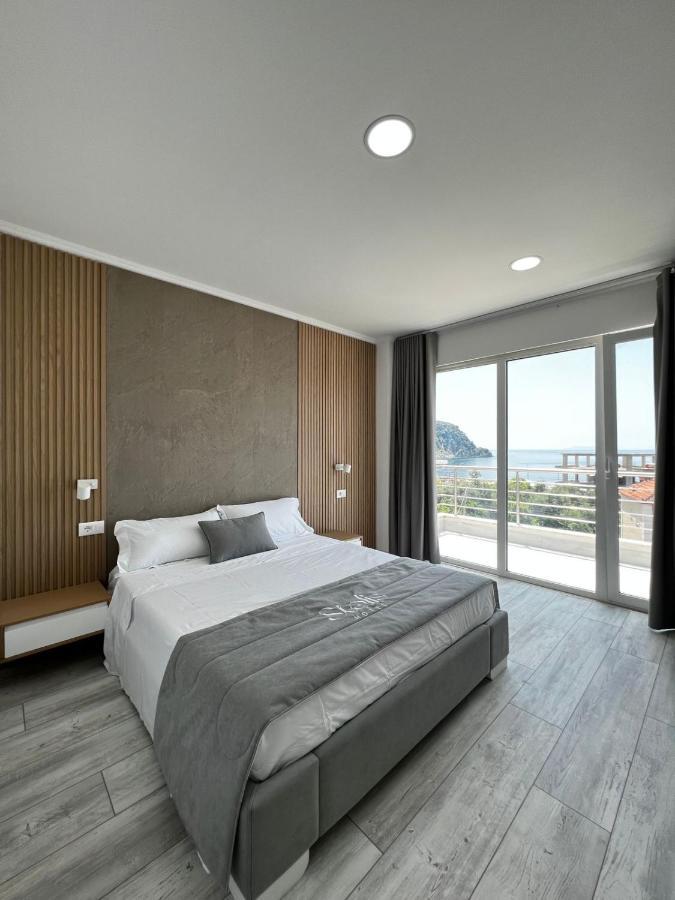 Stolis Hotel