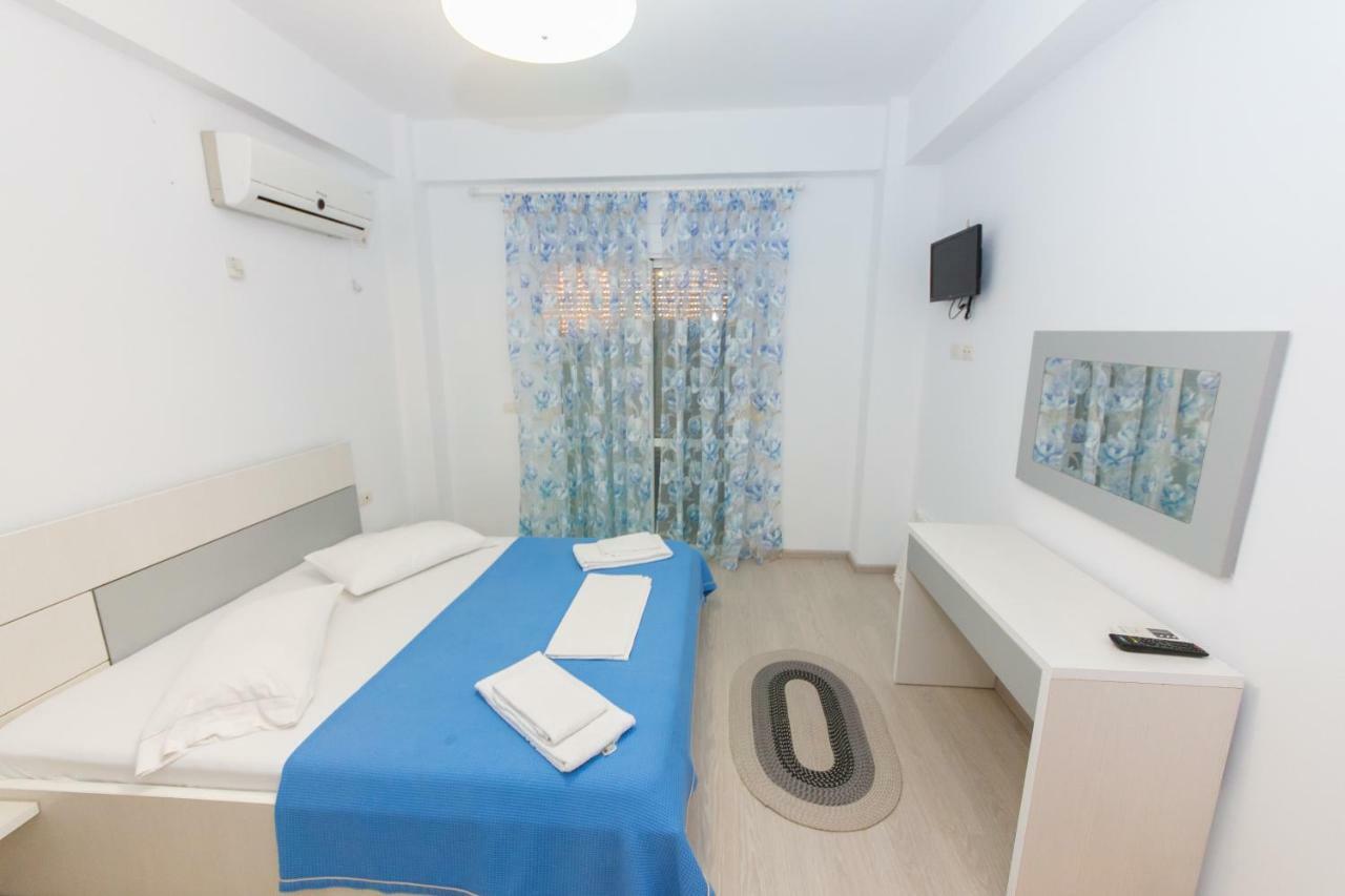 Stolis Hotel *